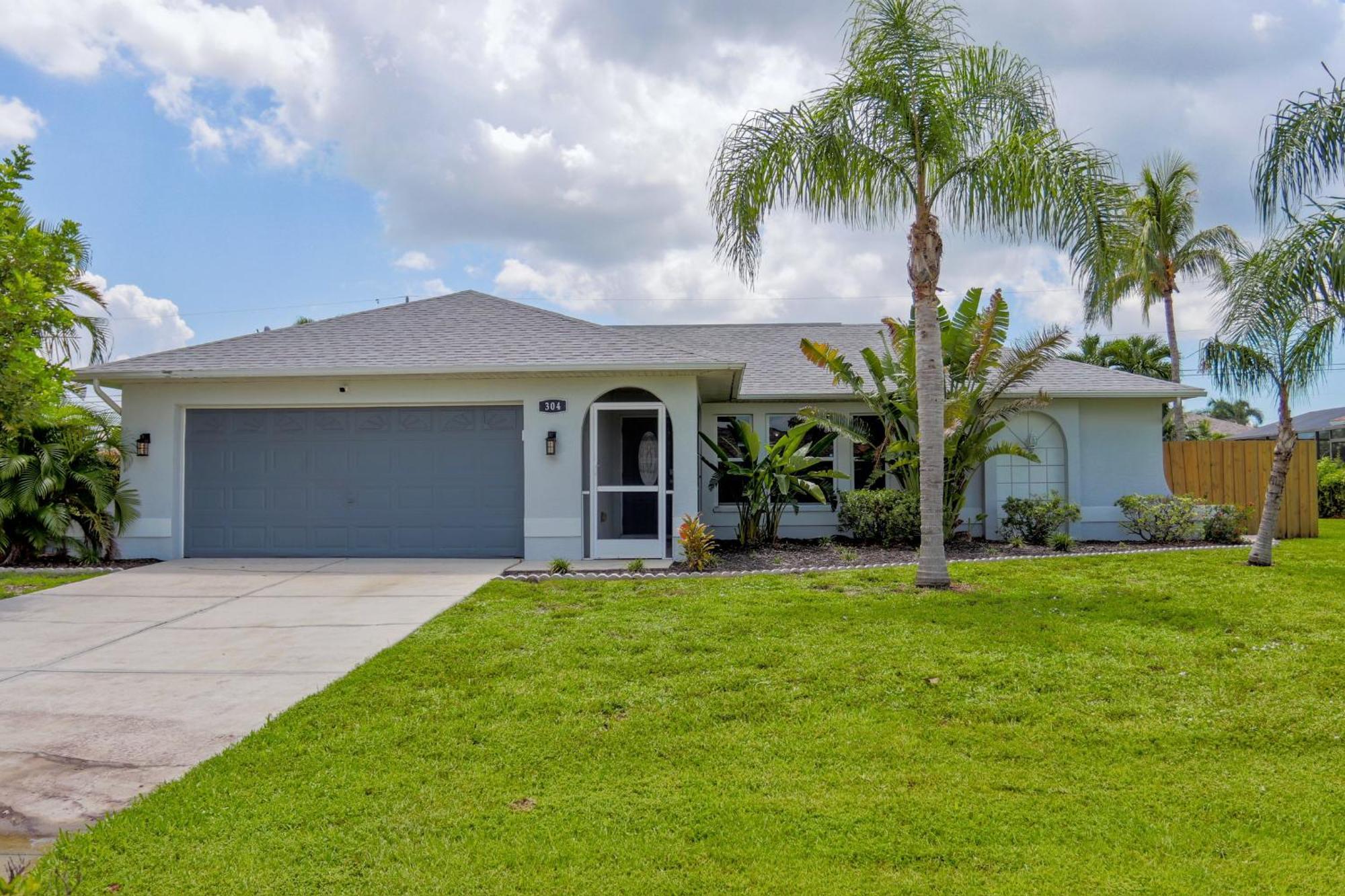 Beautiful Pool Home With Sleeping For 8 For Lovelypeople Cape Coral Bagian luar foto